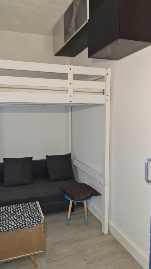 Appartamento Studio à Montmartre Parigi Esterno foto